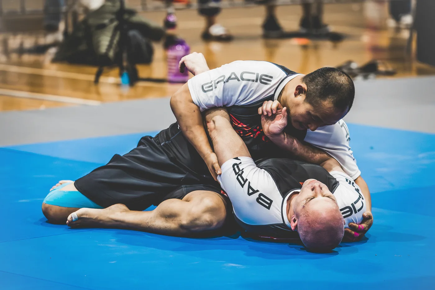 An adult Jiu-Jitsu session at Gracie Barra Sutton Parade